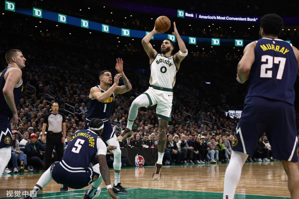 与商业运营 与商业运营