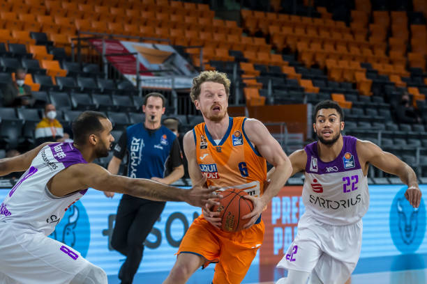 伍在心理上 伍在心理上